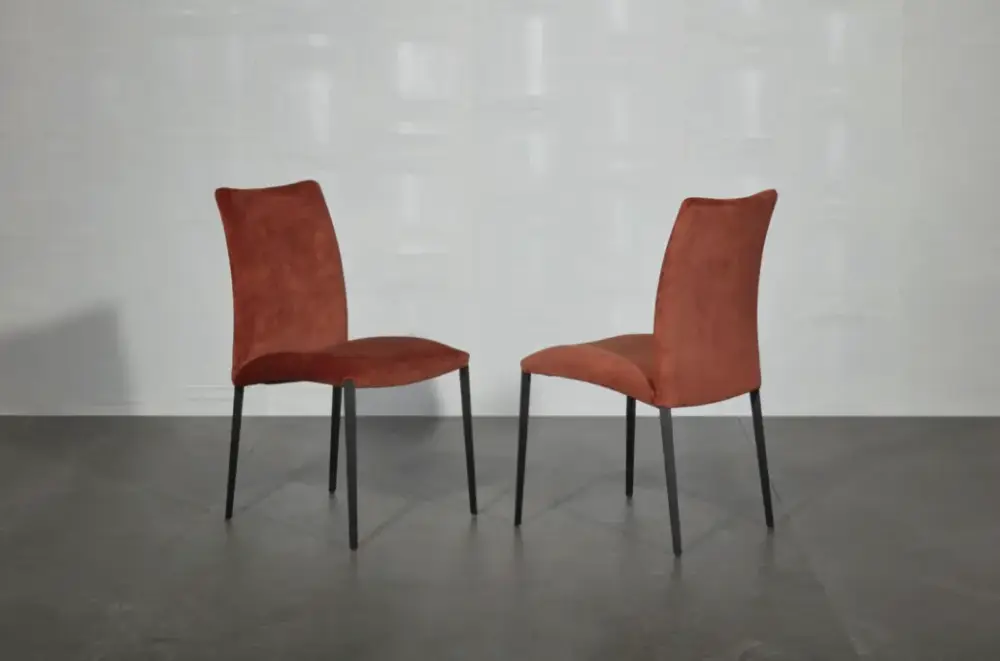 Les chaises - Triss